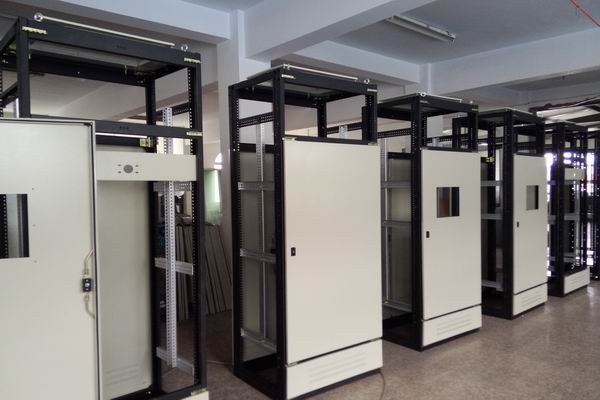 延津控制箱-控制箱的合理布置方法